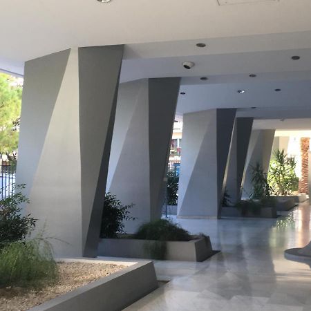 Le Studio Central Park Cannes Bagian luar foto